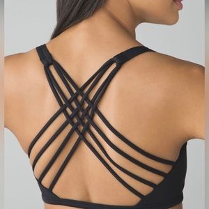 Lululemon Free To Be Wild Sports Bra - Size 4